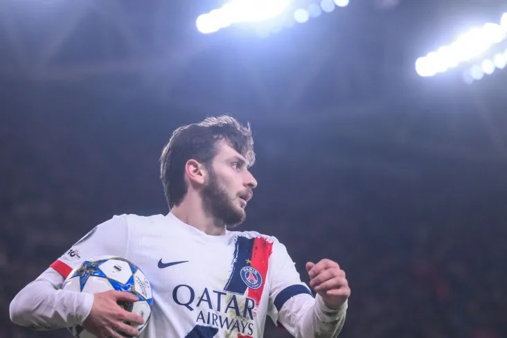 Xvicha Kvaratsheliya " PSJ "ning " Liverpul" ga qarshi o'yinda g'alaba qozonishi haqida: ular ko'proq gol urishlari kerak edi