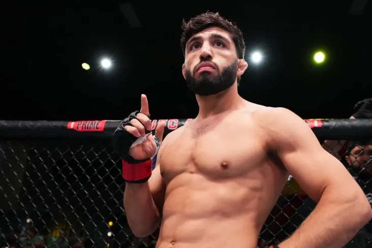 Arman Tsarukyan Habib Nurmagomedov bilan kurash bo'yicha jang o'tkazishni xohlashini aytdi