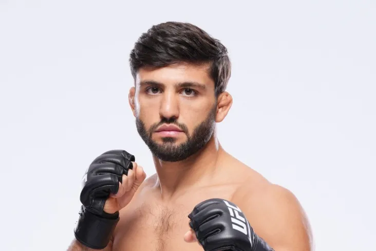 "BMF kamari u uchun emas." Armand Tsarukyan-Charlz Oliveyra bilan jang qilish istagi haqida