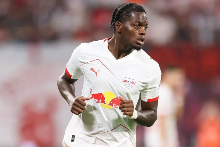 "Liverpul "van Deykni" Leypsig " himoyachisi bilan almashtirishi mumkin — TEAMtalk