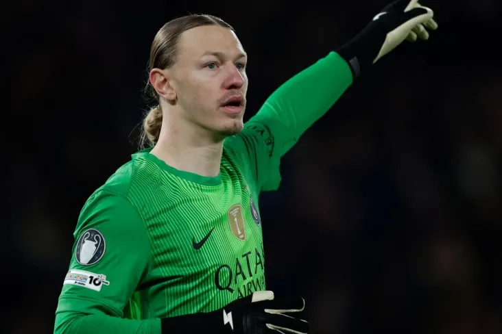 Matvey Safonov-tanqidchilar: nega shubhalar bo'lishi kerak? Nega men stressni boshdan kechirishim kerak?