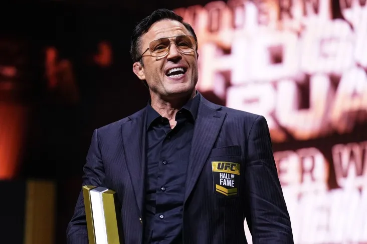 "Bizda UFC unvoni uchun kurashayotgan ikkita noto'g'ri jangchi bor!"Tahlilchi-jang haqida Proxazka-Ulberg