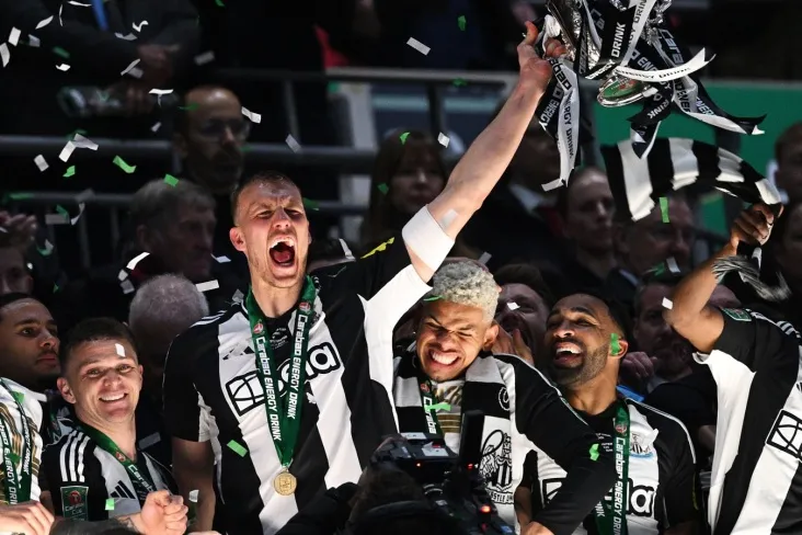 "Nyukasl Yunayted" Bosh murabbiy Eddi Xou — BBCga kafolatlar berdi