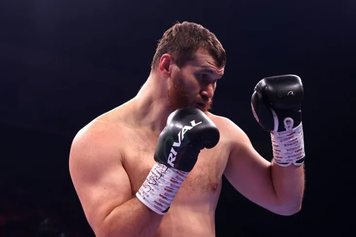 Lennoks Lyuis nima uchun Mahmudov Fury uchun xavfli raqib ekanligini tushuntirdi