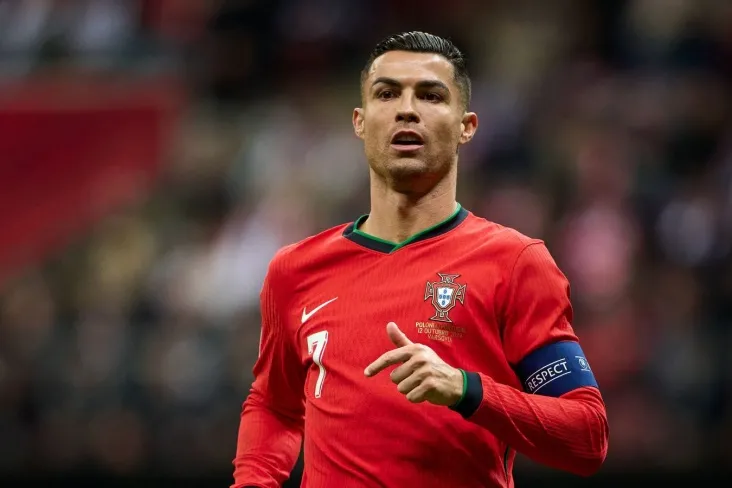 "Ko'p narsa qila olmaydi." AQSh terma jamoasining sobiq darvozaboni Messini eslatib, Ronaldu haqida gapirdi