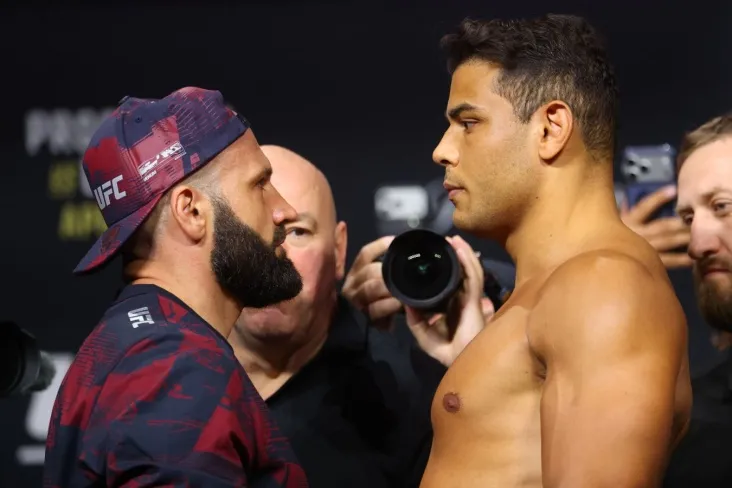 Azamat Murzakanov-Paulo Kosta: jangning jonli onlayn translyatsiyasi Moskva vaqti bilan soat 5:30 dan oldin boshlanadi