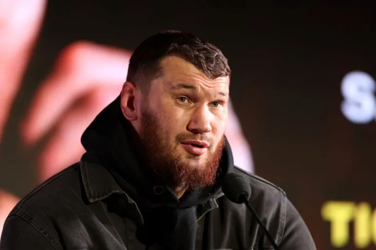 36 yoshli Arslanbek Mahmudov professionallarda uchinchi mag'lubiyatga uchradi