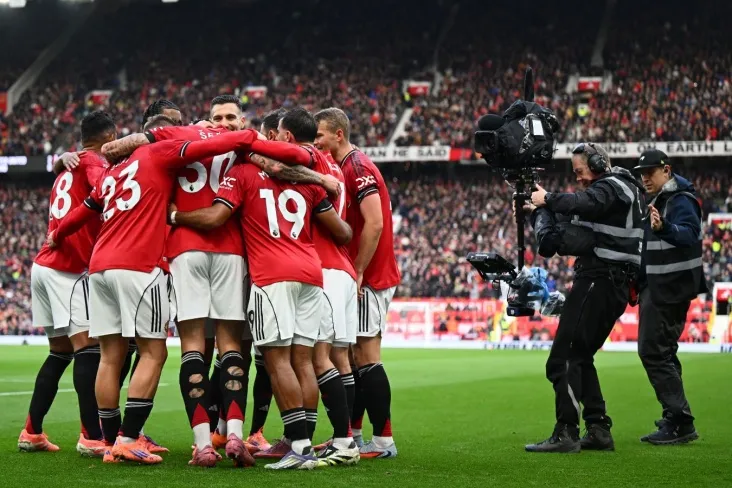 "MU" rahbariyati Germaniyaga yangi murabbiy haqida muzokaralar olib borish uchun boradi-indykaila News