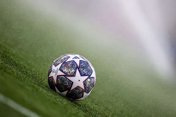 "Liverpul" - "PSJ": Chempionlar Ligasi o'yinining onlayn translyatsiyasi Moskva vaqti bilan soat 22: 00 da boshlanadi