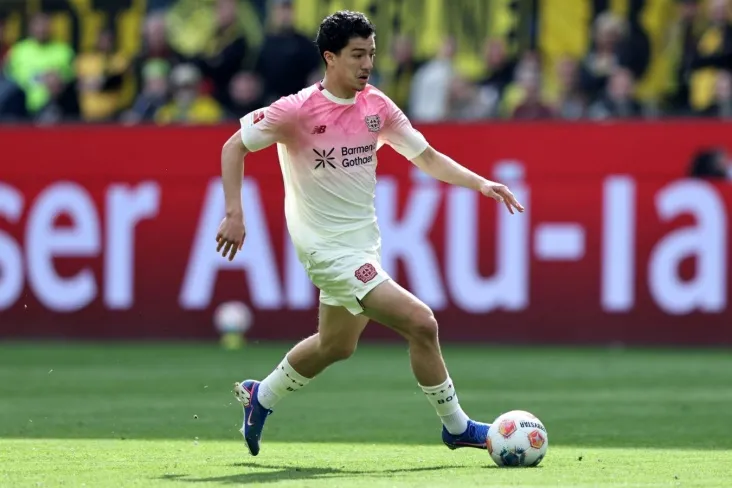 "Manchester Siti" Aljir — Plettenberg terma jamoasining yarim himoyachisini nishonga oldi