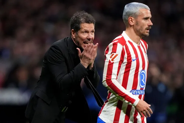 Grizmannning aytishicha, Simeone futbolchilarga "Barselona"ustidan qozonilgan g'alabani nishonlashga ruxsat bermagan