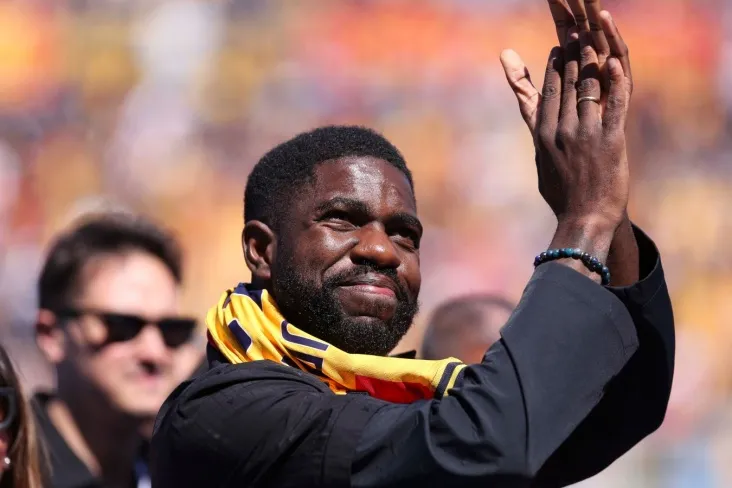 "Men bu jamoadan hafsalam pir bo'ldi." "Barselona" ning sobiq o'yinchisi Yumtiti ko'k granatalarni tanqid qildi