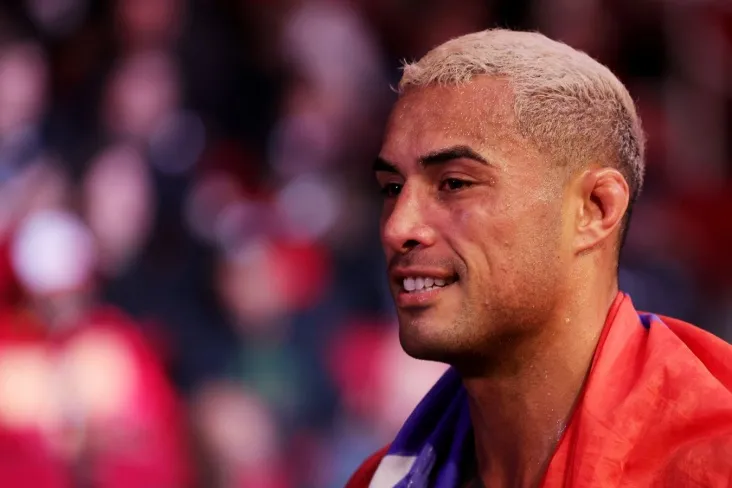 Yangi UFC chempioni Ulberg Mayamida kamarini yo'qotganini tan oldi