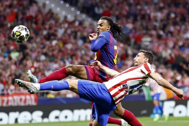 "Barselona" so'nggi 10 mavsumda Chempionlar Ligasidagi eng ko'p qizil kartochkalarni qo'lga kiritdi