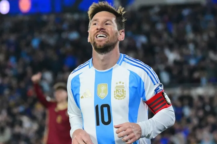 Lionel Messi Ispaniya uchinchi divizioni klubining egasiga aylandi.