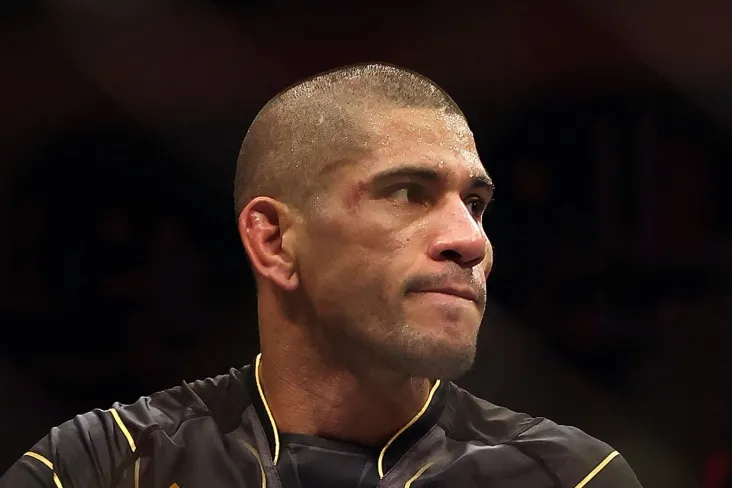 Aleks Pereyra og'ir vaznga o'tib, muxlislarga "mashina" bo'lishga va'da berdi