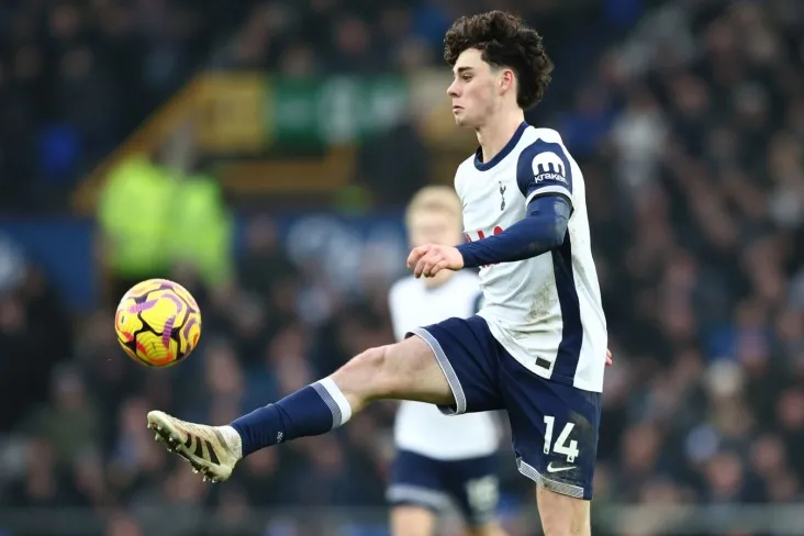 "Liverpul "" Bavariya "bilan" Tottenxem " yarim himoyachisi — DM uchun kurashishi mumkin