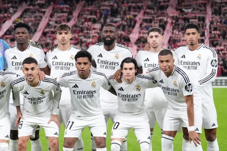 "Real" prezidenti klubni tark etadigan sakkizta futbolchi ro'yxatini tuzdi — Sport.es