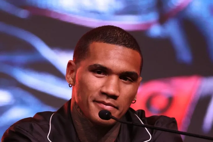 Konor Benni Rayan Garsiyani qo'rqoqlik va ikkiyuzlamachilikda aybladi