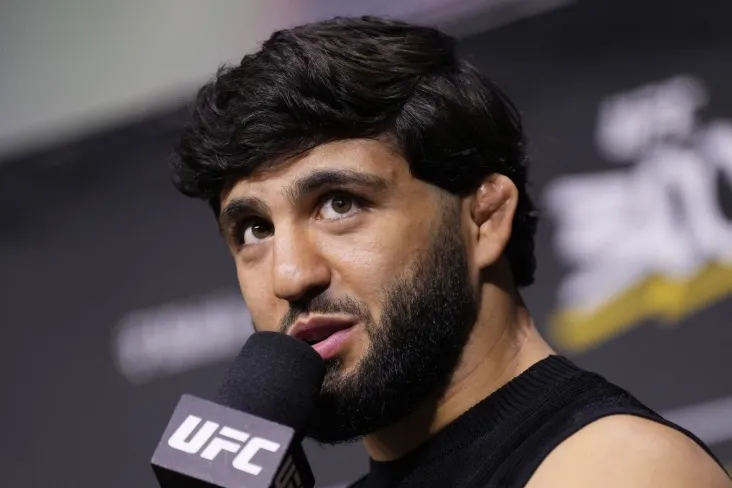 "Men bu kormorantni olib, odamlarga tashlamoqchiman." Tsarukyan-46 yoshli Feyber bilan jang haqida