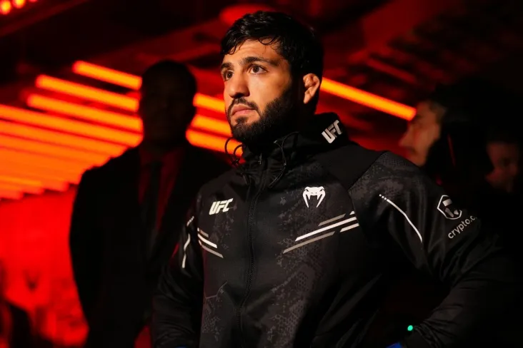 "Hamma uni unutadi." Tsarukyan Kovington bilan jang qilish maqsadini belgilab berdi