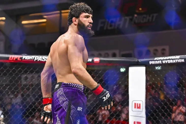 Daniel Kormier Arman Tsarukianning UFCdagi titul jangiga qanchalik yaqinligini ma'lum qildi