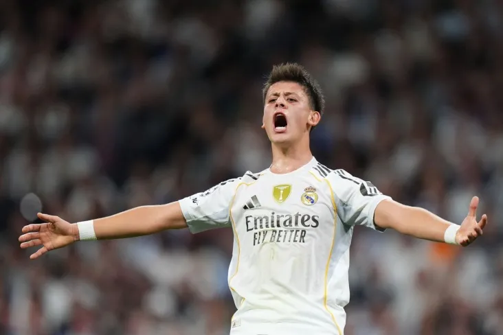 "U muhim o'yinlarda o'ynashga qodir emasligini aytdi." Arbeloa Arda Gulerning o'yinini baholadi