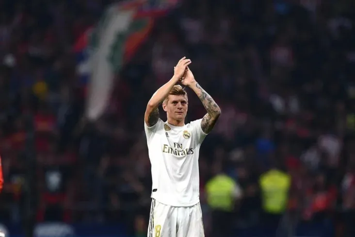 Toni Kroos o'yinchi karerasini tiklash haqida o'ylaganmi yoki yo'qmi deb javob berdi