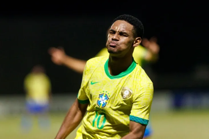 "Manchester Yunayted "16 yoshli" Palmeyras " hujumchisi uchun 40 million evro to'lashga tayyor-UOL