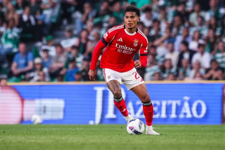 "MU "yarim himoyachi" Benfika " Riosni 45 million evroga sotib olishi mumkin-Caught ofside