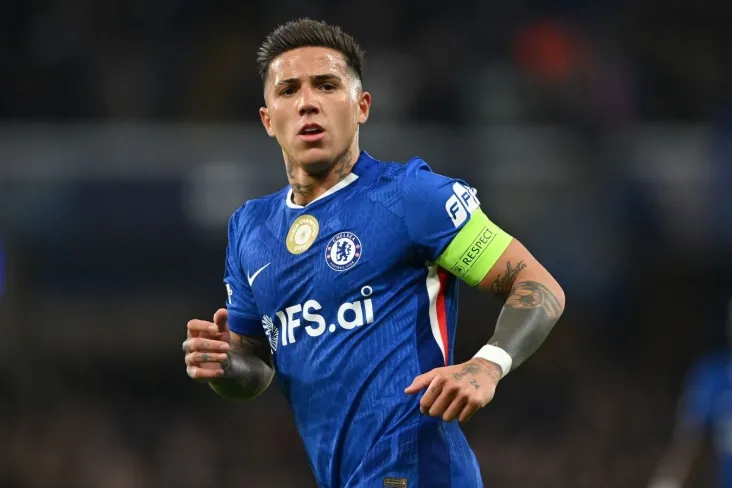 Manchester Siti Chelsi eng futbolchi qiziqish ko'rsatadi-Atletik