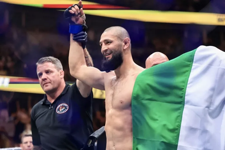 "75 yoshli qariyani mag'lub etdi va chempion deb o'ylaydi." Chimayev Tsarukyanni o'ldirdi