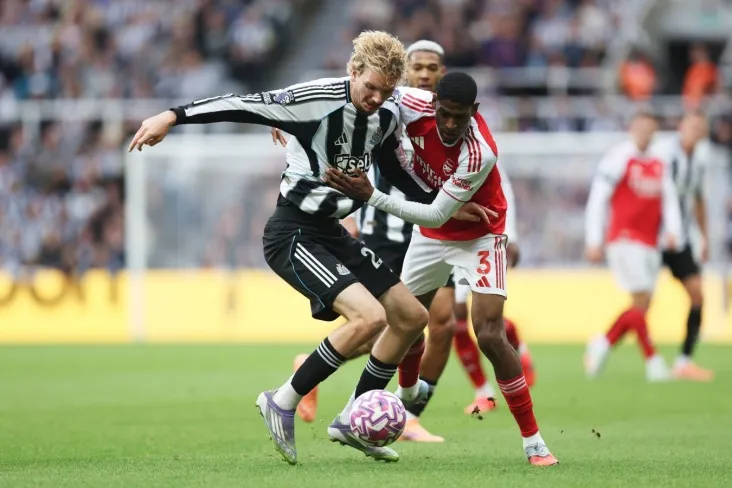 "Arsenal" - "Nyukasl": APLning 34-tur uchrashuvining onlayn translyatsiyasi soat 19:30 da boshlanadi