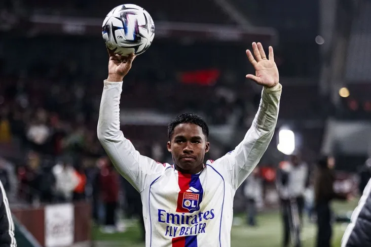 "Uning o'yin parki undan tortib olindi." Endrikning otasi-o'g'lining"Real" dagi faoliyati haqida