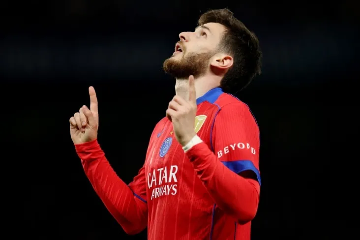 PSJ hujumchisi Kvaratskhelia: biz mavsum boshiga qaraganda hozir yaxshi jismoniy holatdamiz