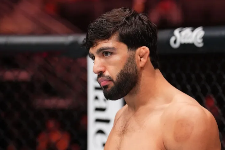 "Bu yigitni qancha vaqt tormozlashim mumkin? Masvidal Arman Tsarukyanning titul poygasi haqida