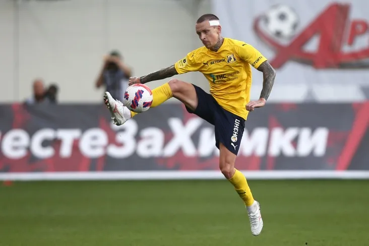 Mamaev: Agar Safonov "Bavariya" ning gollarida aybdor bo'lsa, avval Noyerni ayblashga harakat qilsin