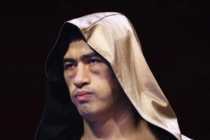 "Siz G'arb jamoatchiligini bu bilan bog'lay olmaysiz." Bivol-yulduzlar bilan jang qilmasdan jahon chempioni maqomi to'g'risida