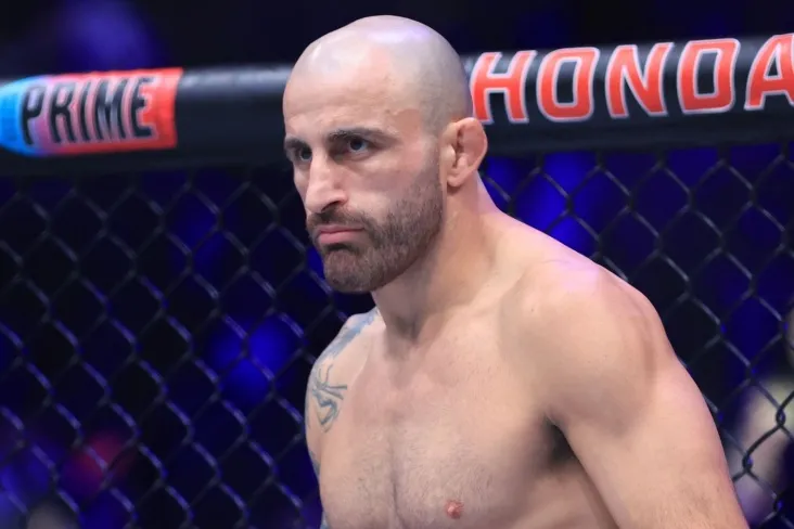 Volkanovski Prates va Maddalena jangini bashorat qildi