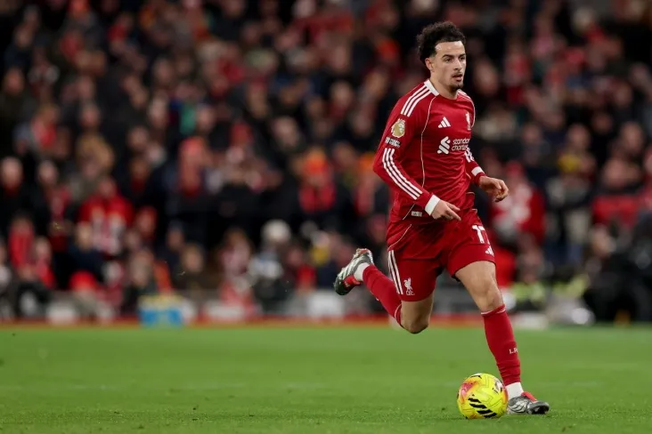 Kertis Jons yozda "Liverpul" ni tark etib, "Inter" — Romanoga o'tishi mumkin