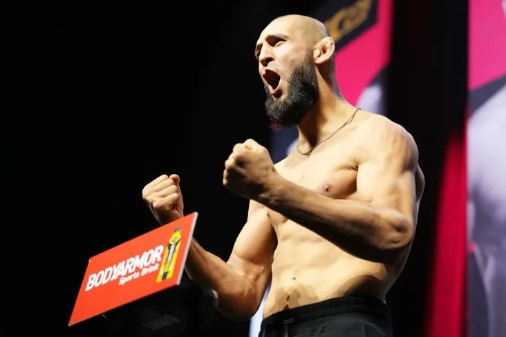 Xamzat Chimaev Makgregor uni MMA jangchisi bo'lishga ilhomlantirganini tan oldi.