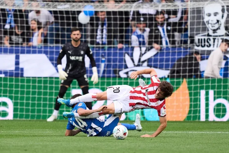 Bilbaolik " Atletik "" Alaves " ustidan g'alaba qozondi, Niko Uilyamsning dubli
