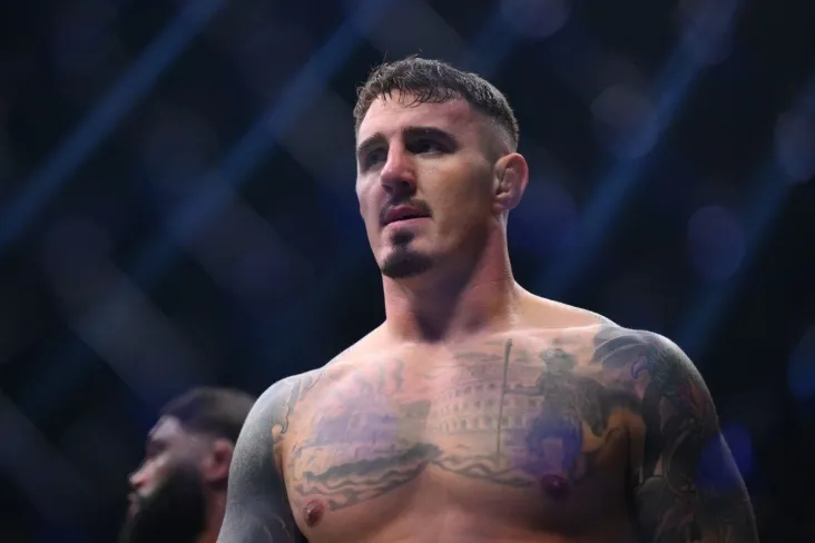 Aspinall: UFC men Pereyra va Gana jangining g'olibi bilan jang qilishimni aytdi