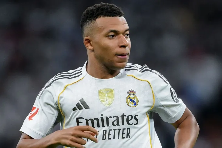 Real Madridni Mbappe shartnomasini bekor qilishga chaqirgan petitsiya 11 milliondan ortiq imzo oldi.