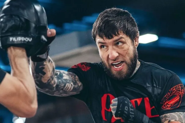 Musiqachi Aleks Terrible Shikolay bkfc-dagi debyut jangida nokaut bilan yutqazdi