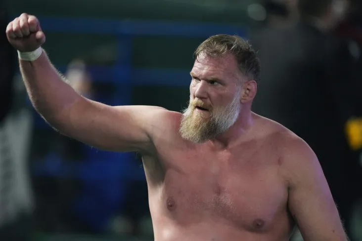 UFC sobiq chempioni Barnett: og'ir divizion endi uzoq vaqt davomida eng yomon ahvolda