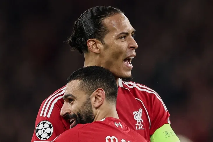 "Galatasaray ""Liverpul" dan van Deykni bepul imzolash niyatida-Sporx