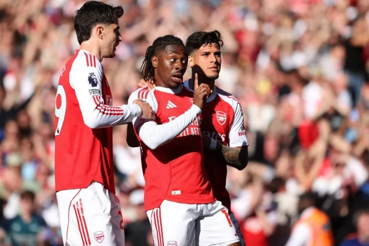 Surat:" Vest Xem "ning"Arsenal" darvozasiga kiritgan golini bekor qilgan qoidabuzarlik