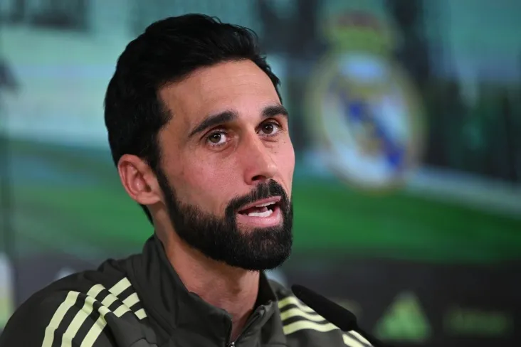 Arbeloa"Barselona" ga qarshi o'yinda mag'lubiyatdan so'ng "Real" dagi kelajagi haqidagi savolga javob berdi