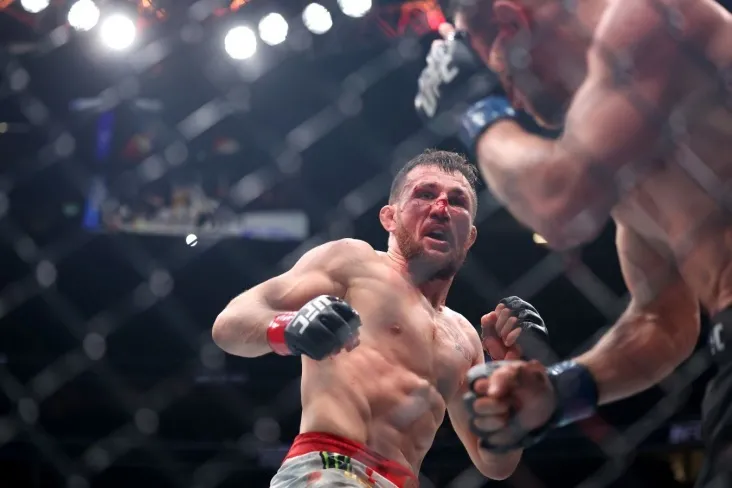 Dvalishvili UFC 328-da titul jangida Striklendning Chimaev ustidan qozongan g'alabasiga munosabat bildirdi